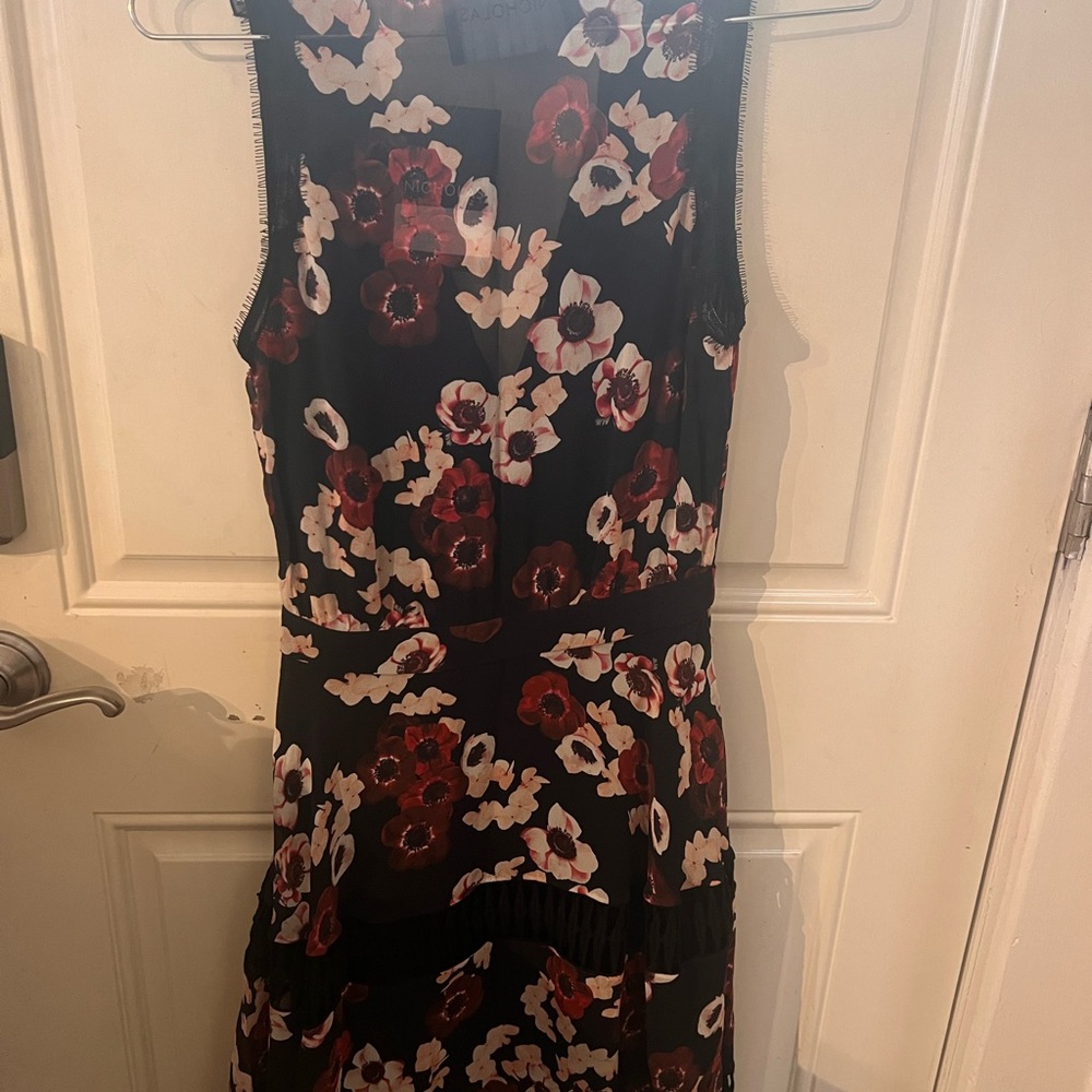 Nicholas Bordeaux floral dress size 2 - Picture 7 of 7